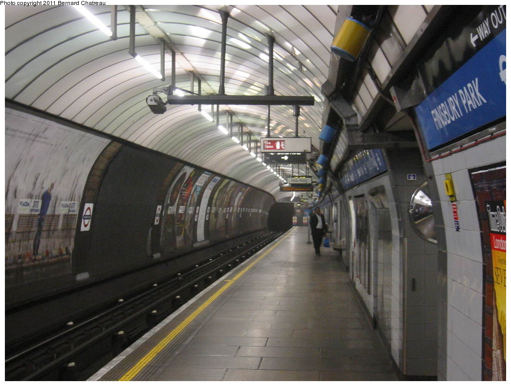(212k, 1044x788) Country United Kingdom City London System London Underground Line Victoria (212k, 1044x788) Country United Kingdom City London System London Underground Line Victoria
