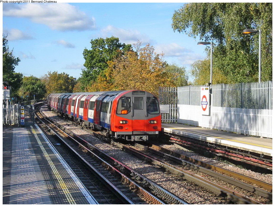 (343k, 1044x788) Country United Kingdom City London System London