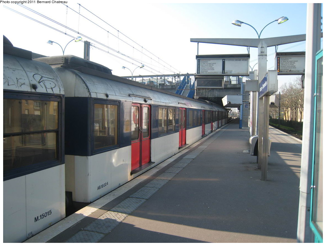 (263k, 1044x788) Country France City Paris System SNCF/Transilien Line RER A Location La