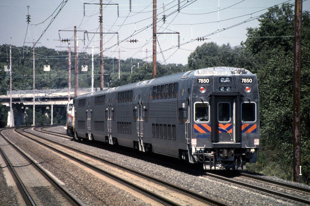 (446k, 1024x683)<br><b>Country:</b> United States<br><b>System:</b> MARC Commuter Rail<br><b>Line:</b> MARC Penn Line<br><b>Location:</b> Baltimore Penn Station<br><b>Car:</b>  7850 <br><b>Photo by:</b> David Warner<br><b>Collection of:</b> David Pirmann<br><b>Date:</b> 9/20/2000<br><b>Viewed (this week/total):</b> 2 / 1923