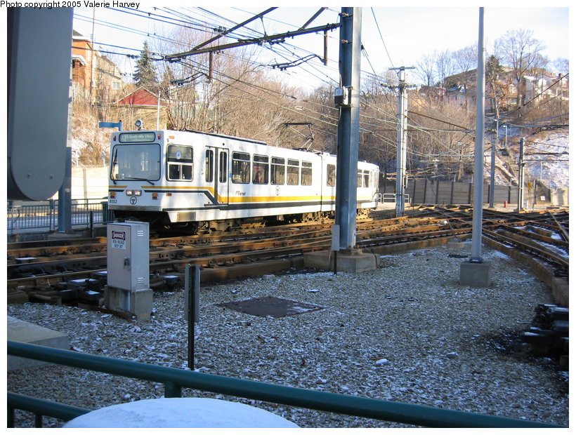 (184k, 820x620)<br><b>Country:</b> United States<br><b>City:</b> Pittsburgh, PA<br><b>System:</b> PAT<br><b>Location:</b> South Hills Jct.<br><b>Route:</b> 42S-South Hills Village<br><b>Car:</b> Pittsburgh Siemens LRV 4152 <br><b>Photo by:</b> Valerie Harvey<br><b>Date:</b> 2/11/2005<br><b>Notes:</b> Outbound toward South Hills Junction station high-level platforms, Siemens car.<br><b>Viewed (this week/total):</b> 0 / 2295