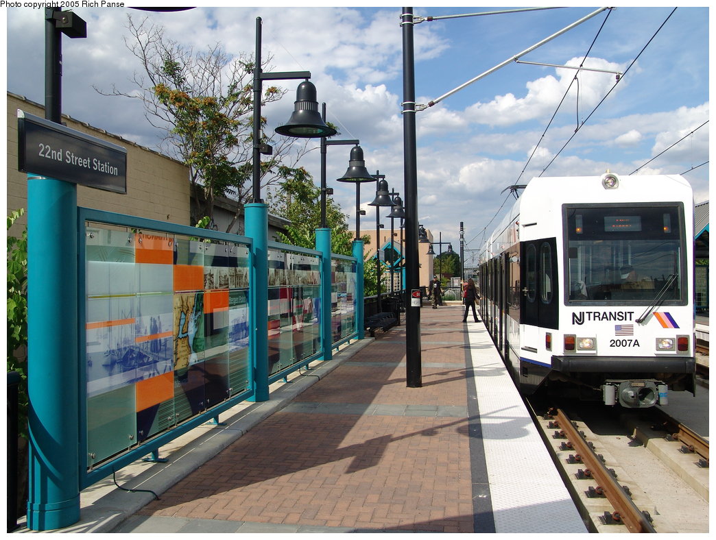 (231k, 1044x788)<br><b>Country:</b> United States<br><b>City:</b> Bayonne, NJ<br><b>System:</b> Hudson Bergen Light Rail<br><b>Location:</b> East 22nd Street<br><b>Car:</b> NJT-HBLR LRV (Kinki-Sharyo, 1998-99) 2007 <br><b>Photo by:</b> Richard Panse<br><b>Date:</b> 8/26/2005<br><b>Viewed (this week/total):</b> 0 / 3131