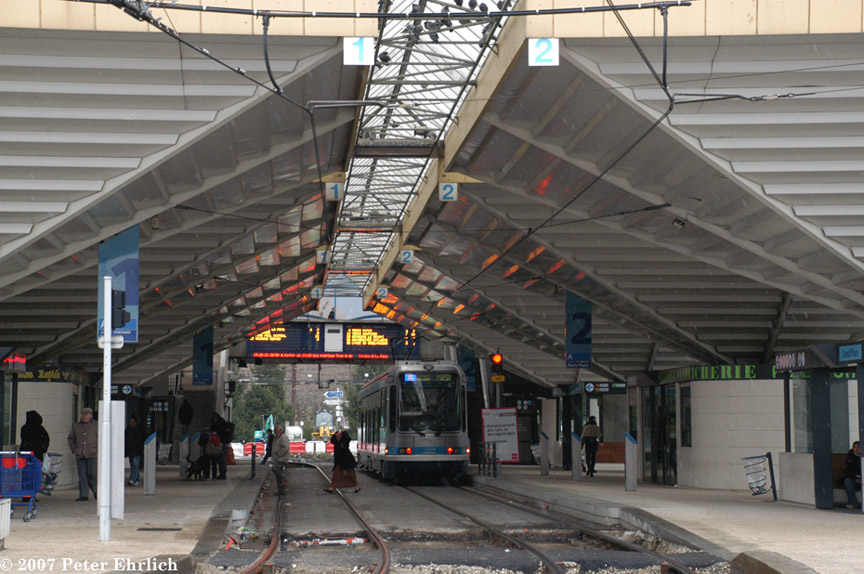 (197k, 864x574) Country France City Grenoble System Transports de l