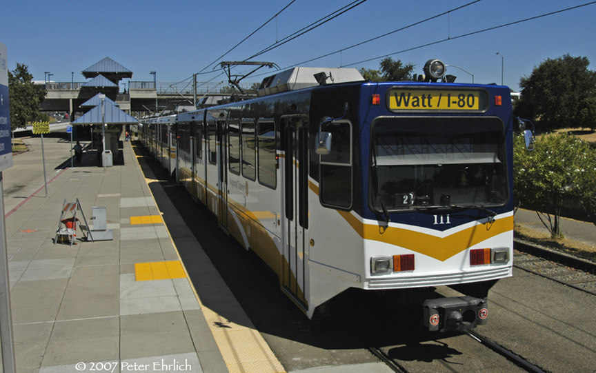 (168k, 864x541)<br><b>Country:</b> United States<br><b>City:</b> Sacramento, CA<br><b>System:</b> SACRT Light Rail<br><b>Location:</b> Watt/I-80<br><b>Car:</b> Sacramento Siemens LRV 111 <br><b>Photo by:</b> Peter Ehrlich<br><b>Date:</b> 8/20/2007<br><b>Notes:</b> Watt/I-80 Station.  111 repainted in new Sacramento RT livery.<br><b>Viewed (this week/total):</b> 0 / 1900